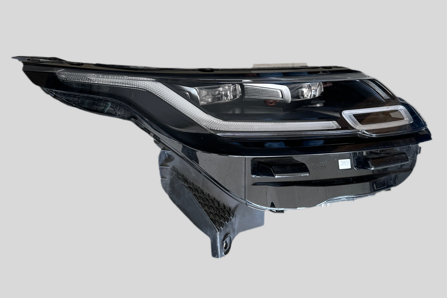 Range Rover Velar sağ ön far