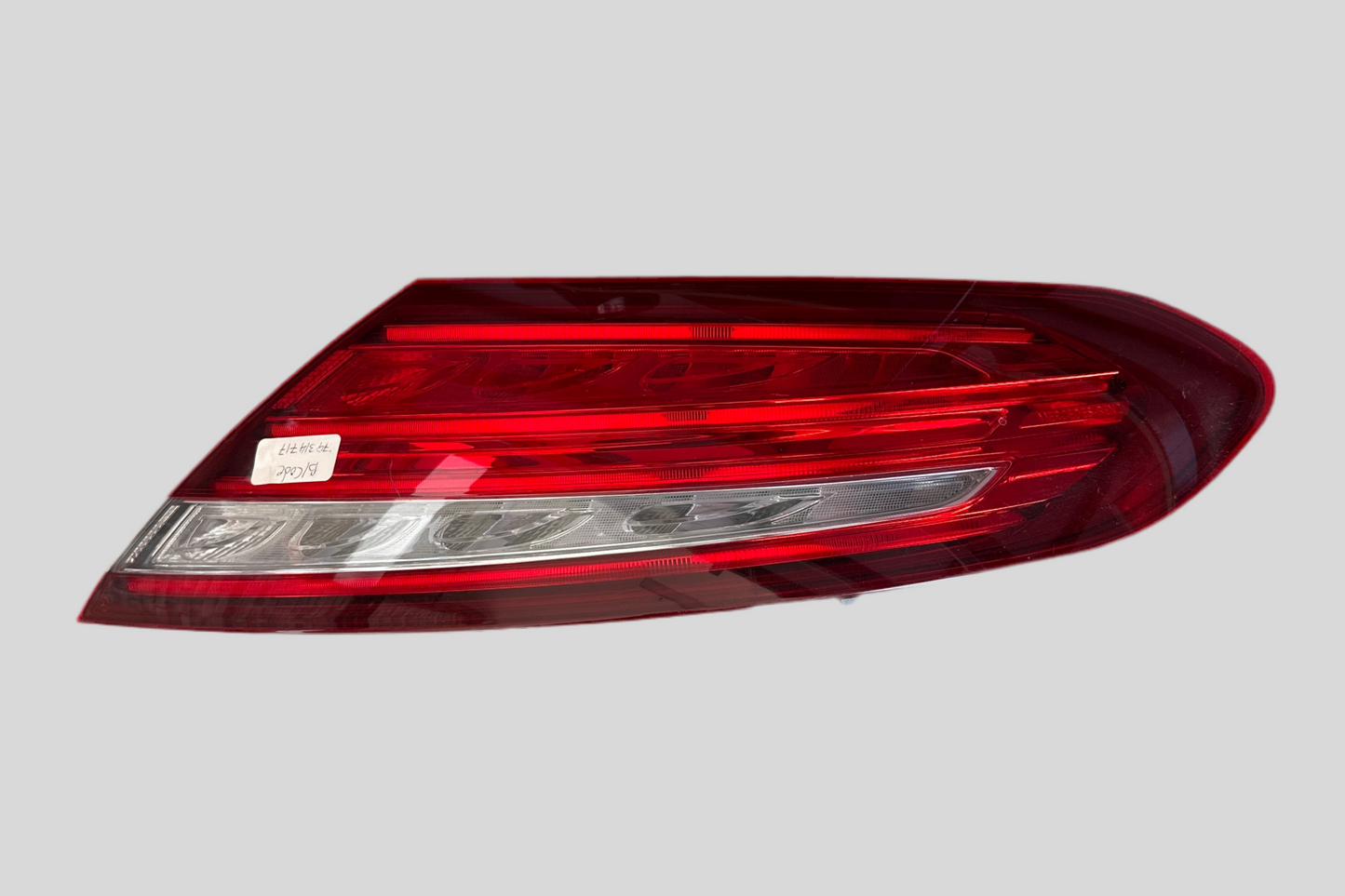 Mercedes Benz C205 sağ arka stop