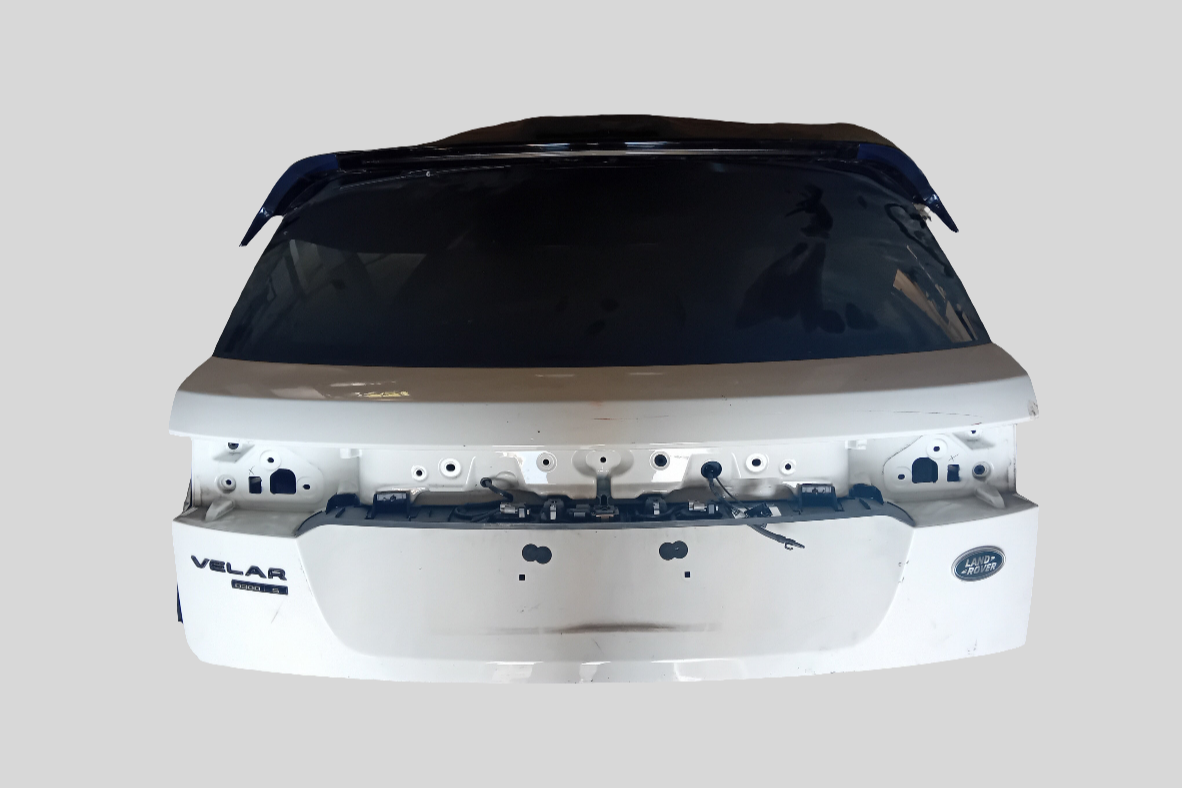 Range Rover Velar bagaj kapısı