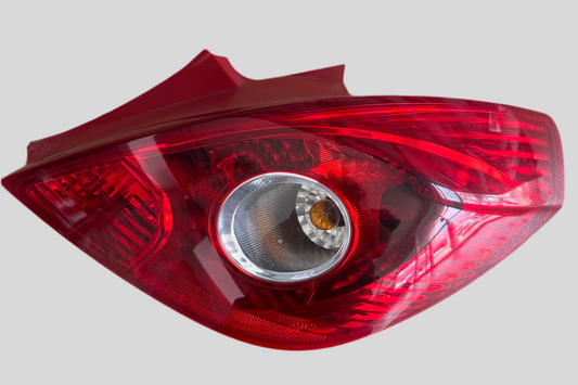 Vauxhall Corsa sağ arka stop
