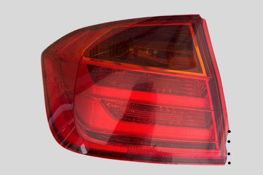 BMW 3 F30 sol arka stop
