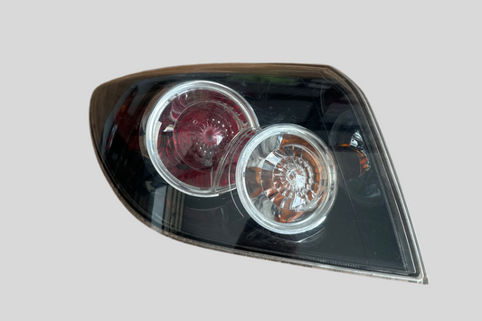 Mazda 3 sol arka stop
