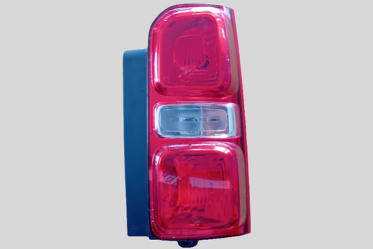Vauxhall vivaro sağ arka stop