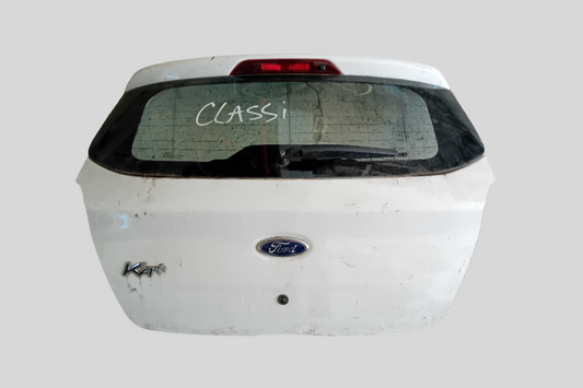 Ford KA+ bagaj kapısı