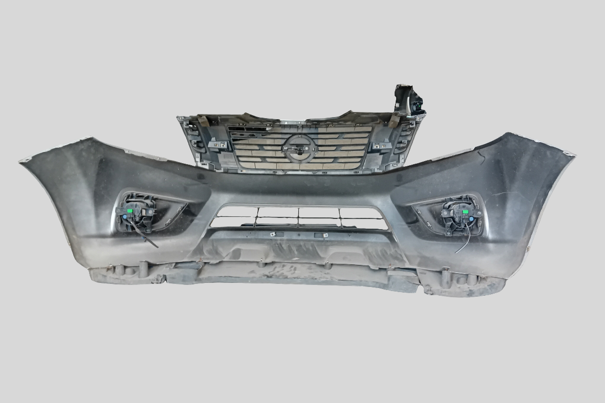 Nissan Navara MK4 ön tampon