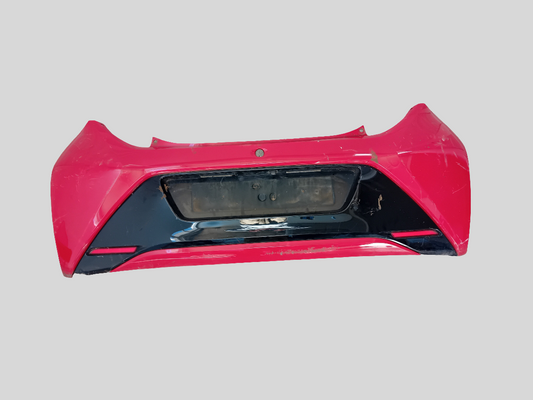Toyota IQ arka tampon