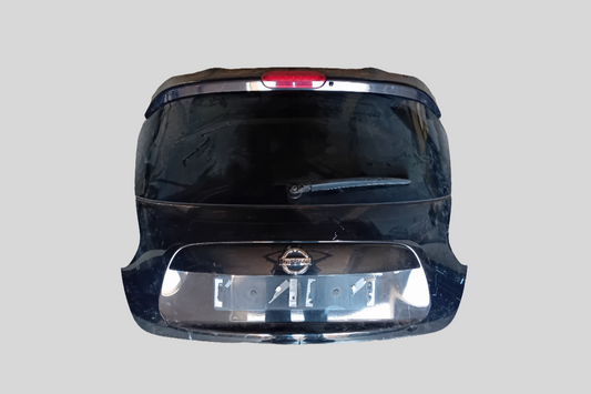Nissan Juke bagaj kapısı