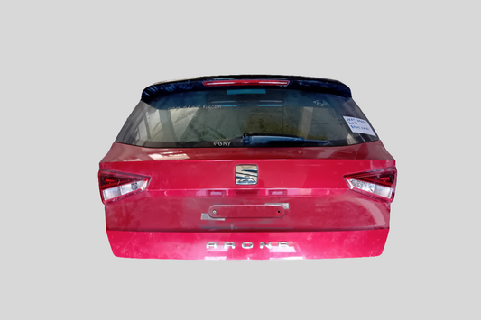 Seat Arona bagaj kapısı