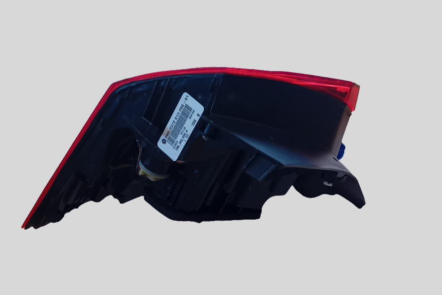 Volkswagen Tiguan sol arka stop