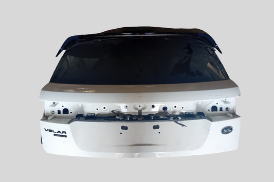 Range Rover Velar bagaj kapısı