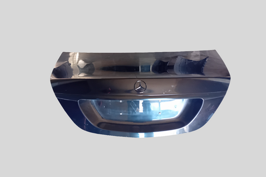 Mercedes Benz S350 bagaj kapısı