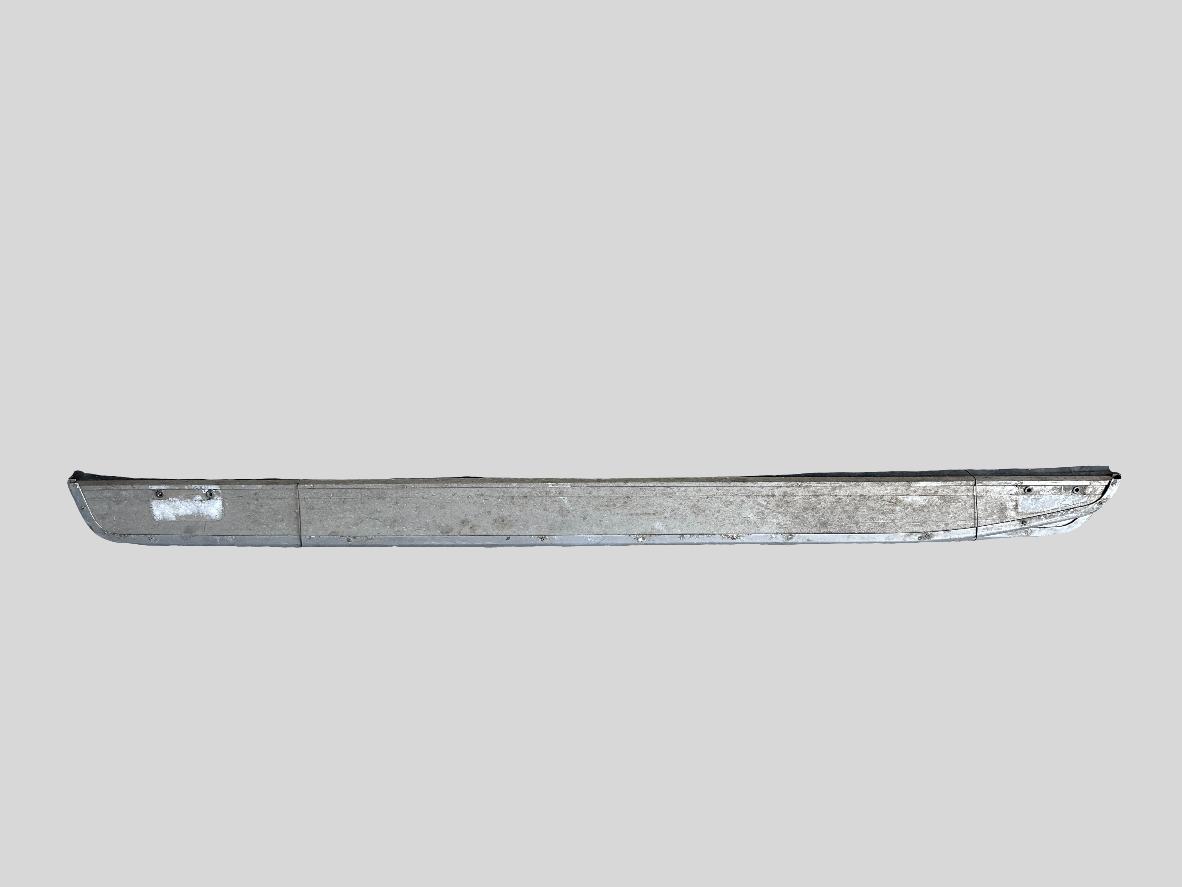 Range Rover Discovery running board set